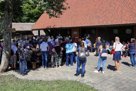 Jurčičeva domačija 1